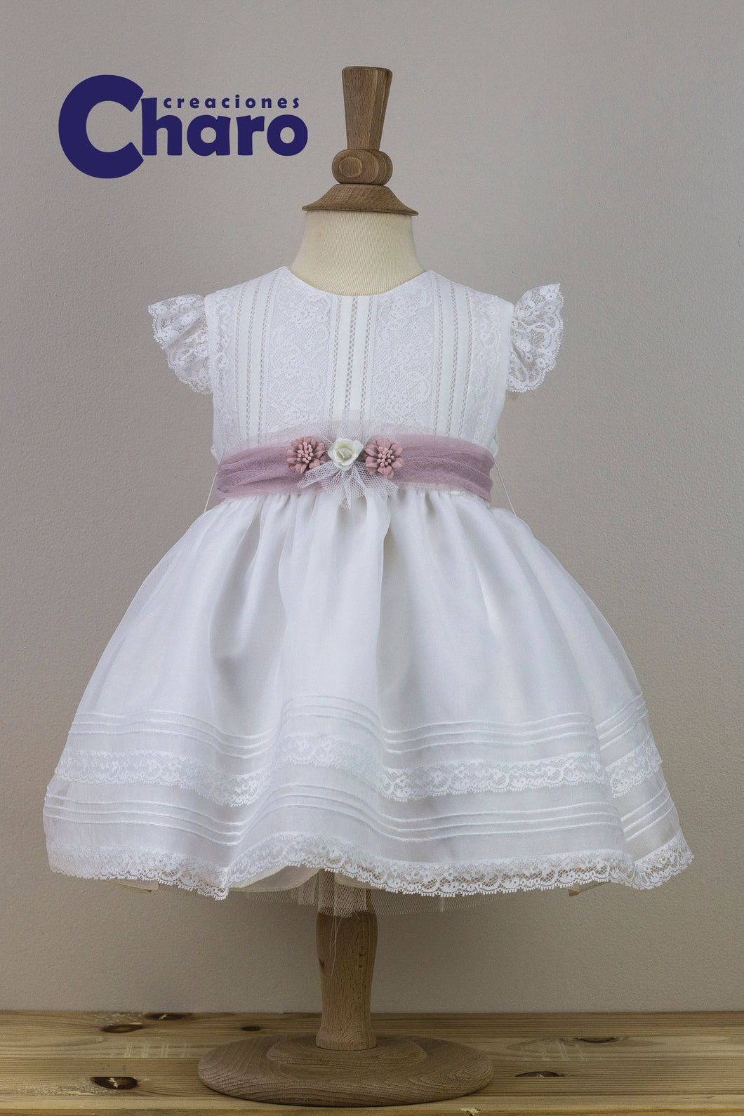 Girls Charo Vestido Dress:- 479 Off White Christening Gown