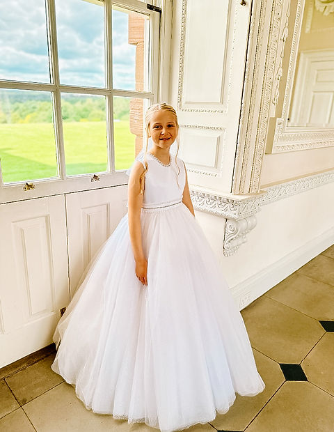 SALE COMMUNION DRESS Crystal & Pearl London White Communion Dress (tulle skirt) Age 9