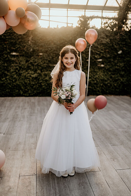 SALE Emmerling Girls White Communion Dress:- Gerda Age 6