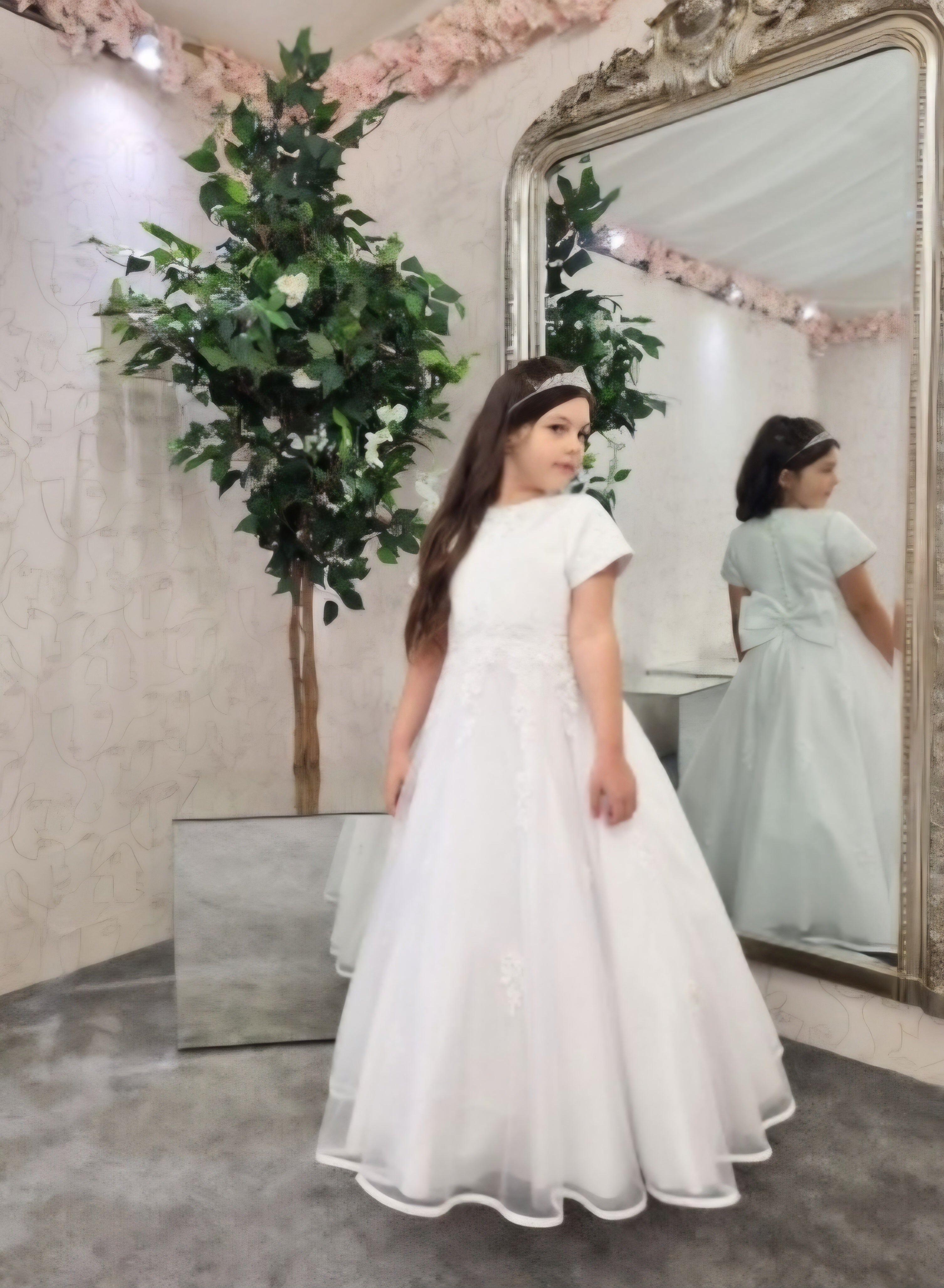 SALE COMMUNION DRESS Little People Girls White Communion Dress:- Samoa Age 6