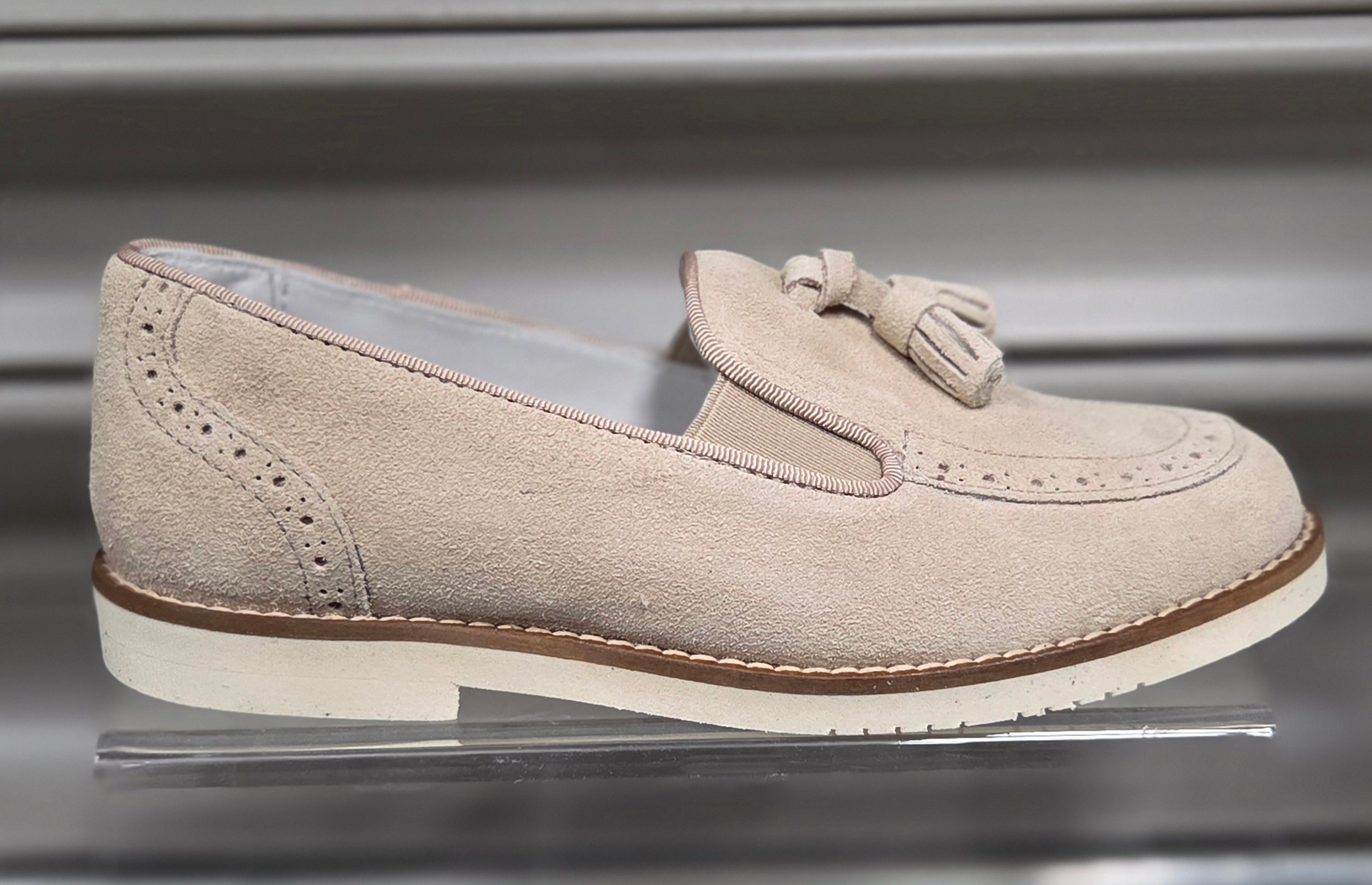 Boys Shoe Gux Beige Loafer