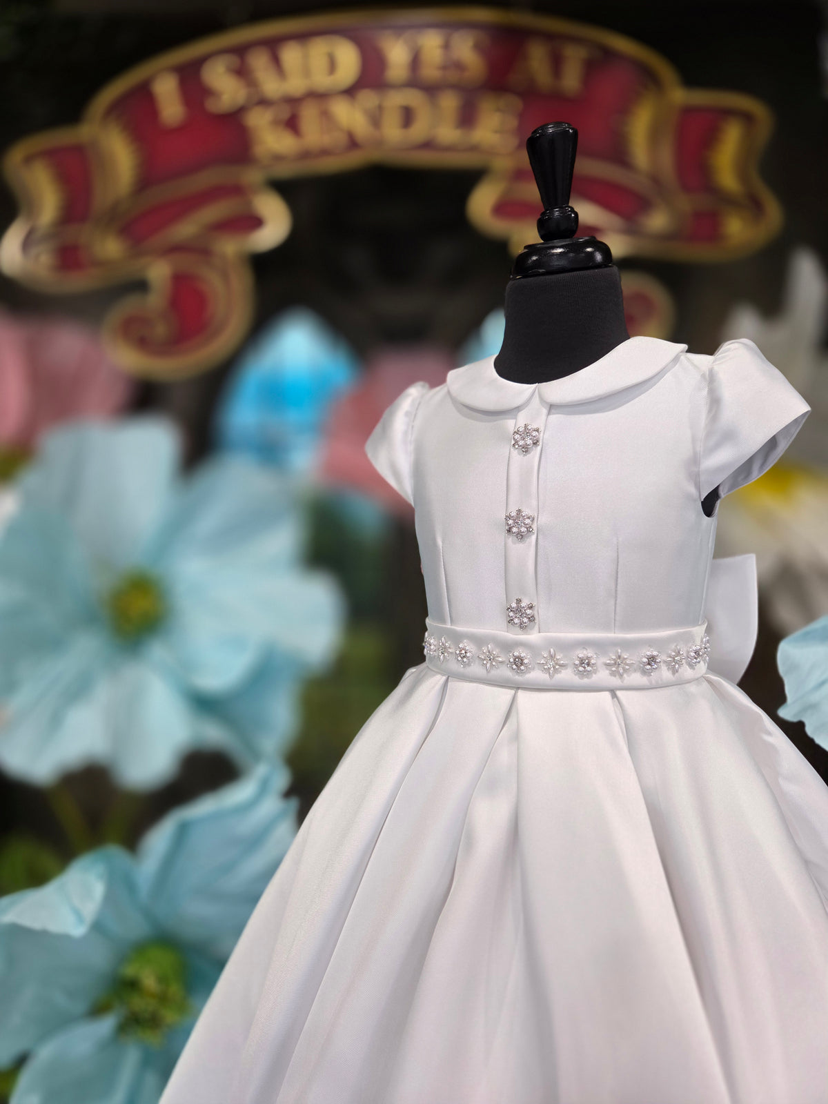 Isabella Girls White Communion Dress IS27502 EXCLUSIVE TO KINDLE