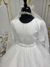 Load image into Gallery viewer, KINDLE EXCLUSIVE Girls White Communion Dress:- PJ106
