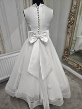 Load image into Gallery viewer, SALE COMMUNION DRESS KOKO Girls White Communion Dress:- KO25814/816 Age 5 &amp; 6
