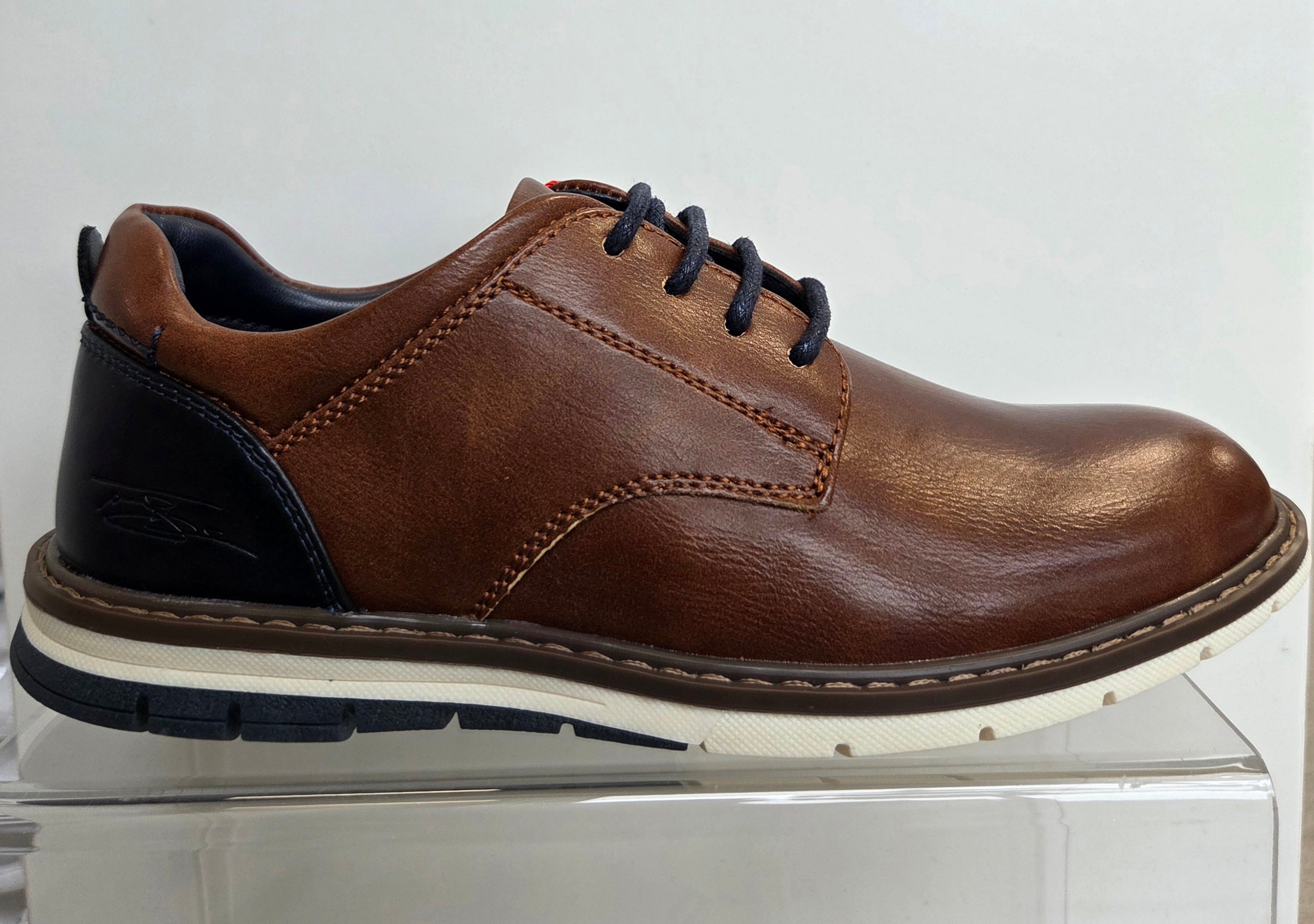 Tommy Bowe Milne Boys Shoes:- Camel
