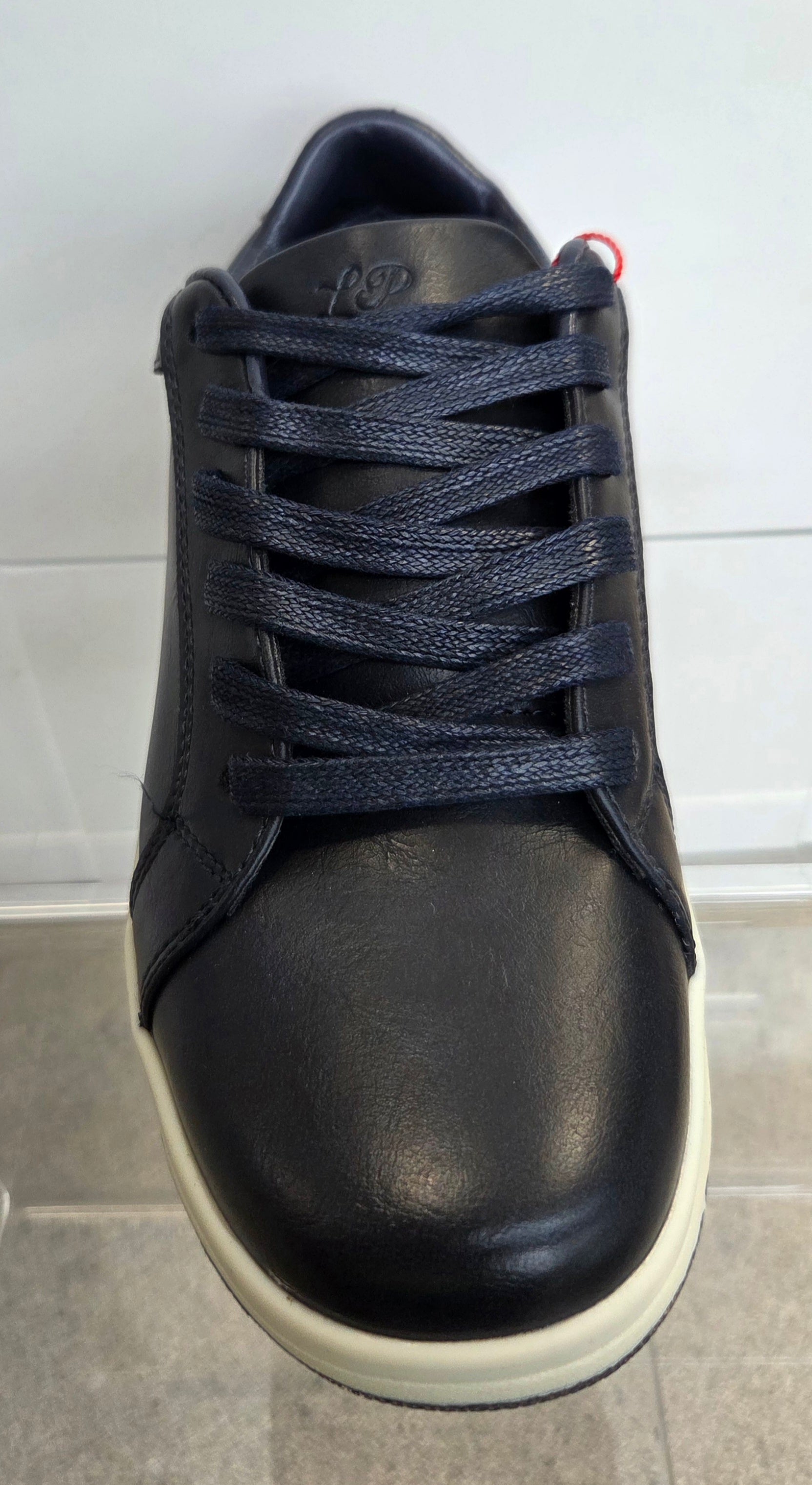 Tommy Bowe Doak/Aungier Boys Shoes:- Storm