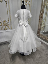 Load image into Gallery viewer, SALE COMMUNION DRESS Isabella Girls White Communion Dress:- IS25379 Age 6
