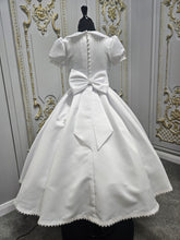 Load image into Gallery viewer, KINDLE EXCLUSIVE Girls White Communion Dress:- PJ105
