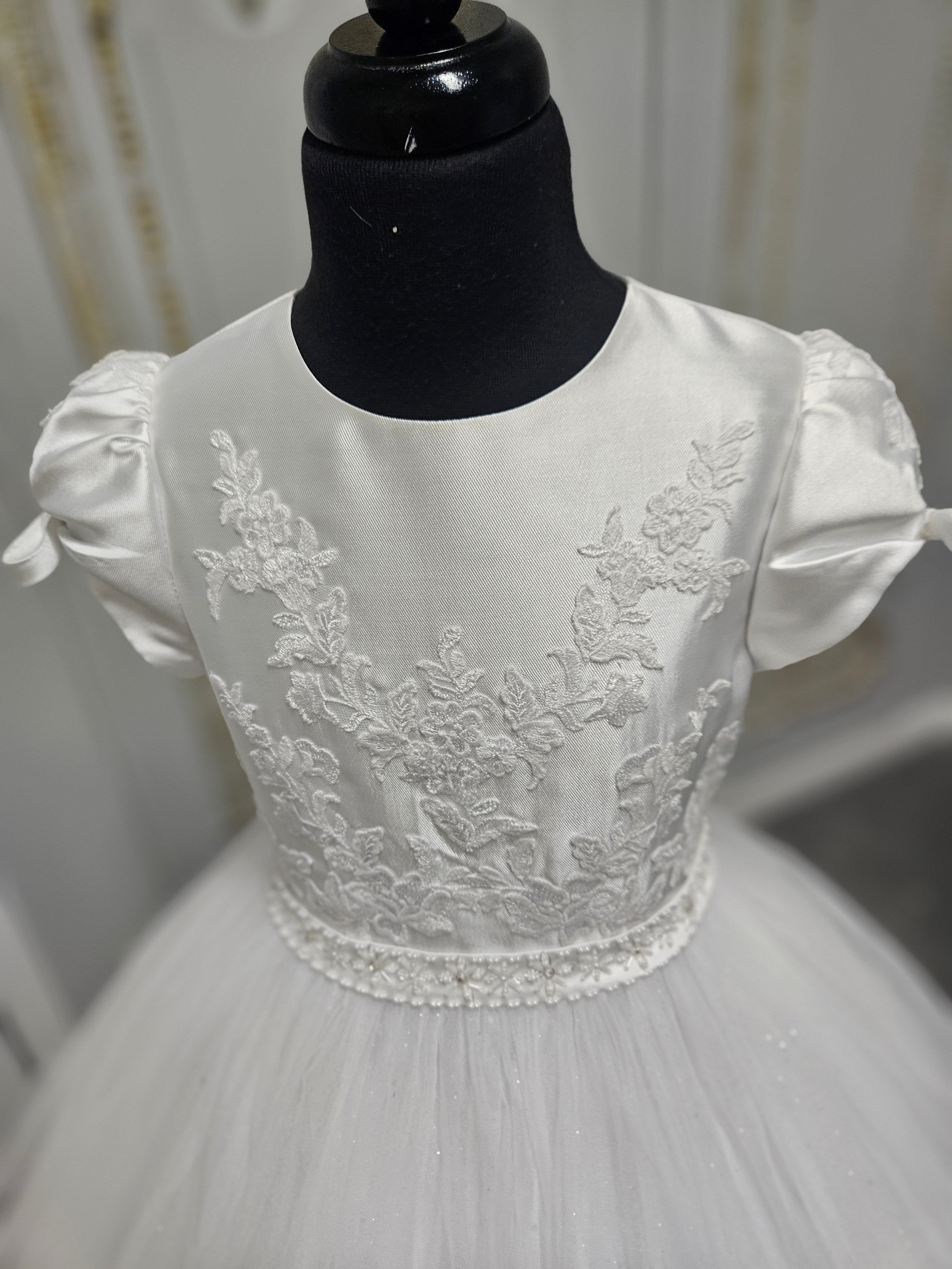 COMMUNION DRESS Isabella Girls White Communion Dress IS26394 EXCLUSIVE TO KINDLE