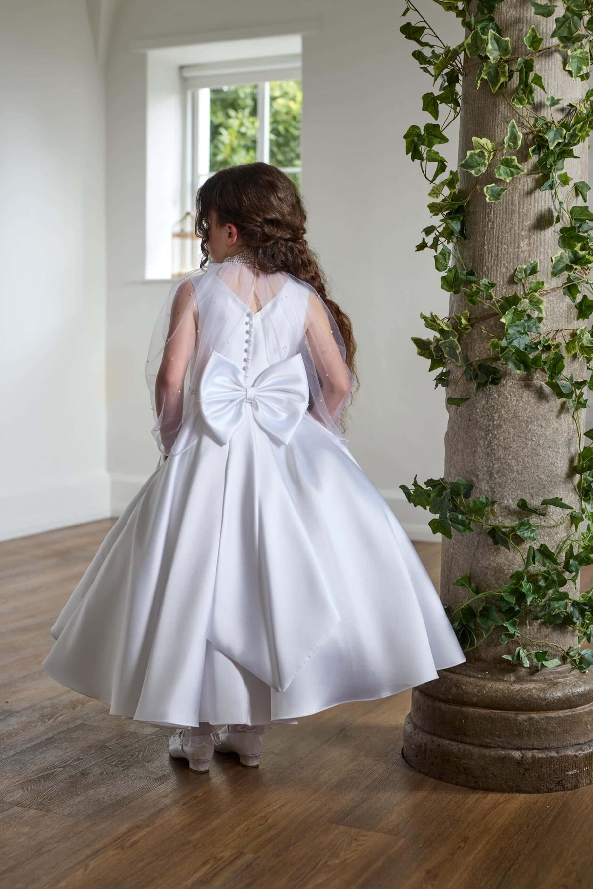 Isabella Girls White Communion Dress:- KO27738
