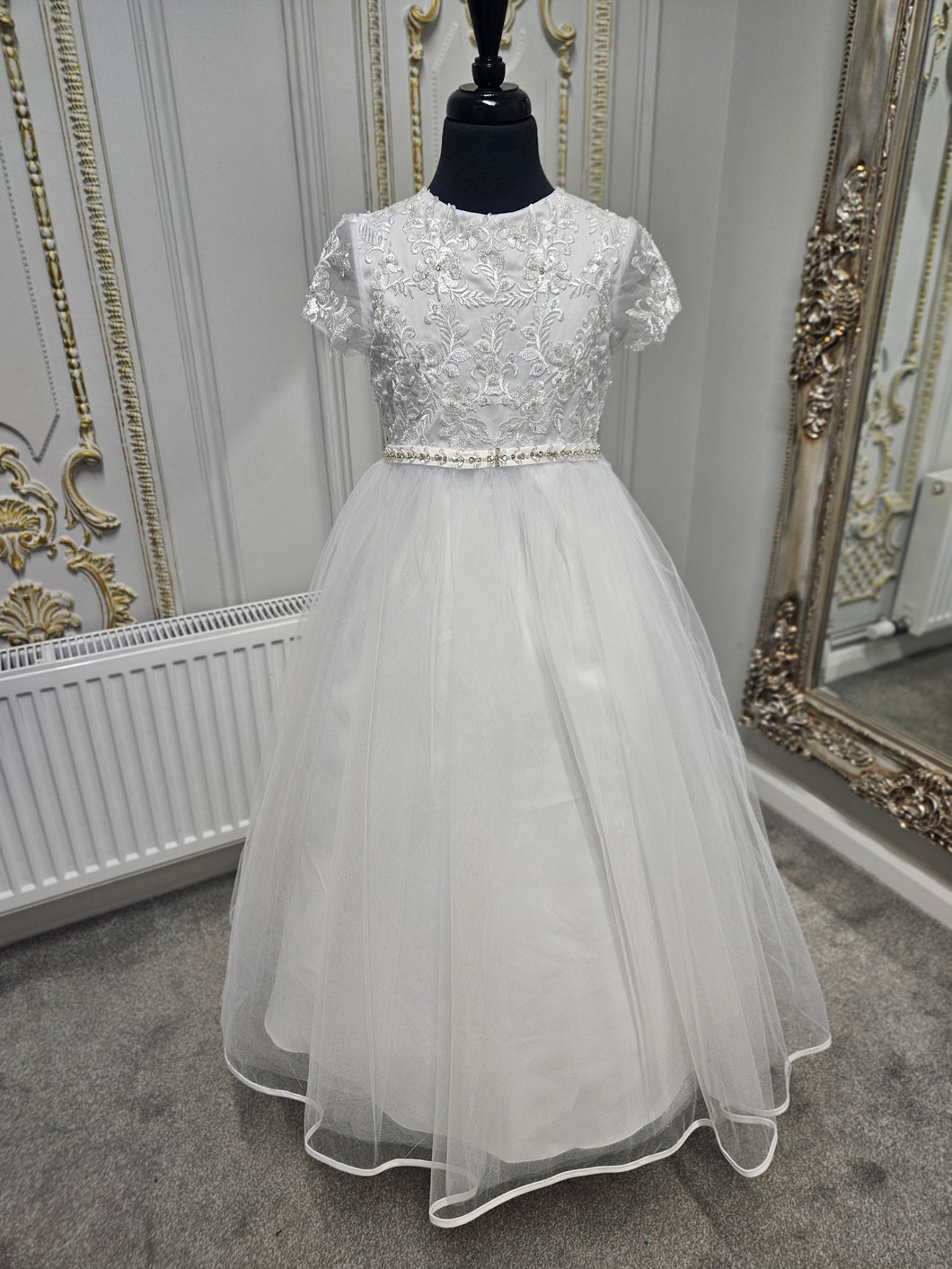 SALE COMMUNION DRESS Little People Girls White Communion Dress:- Nova Age 6, 7 & 8