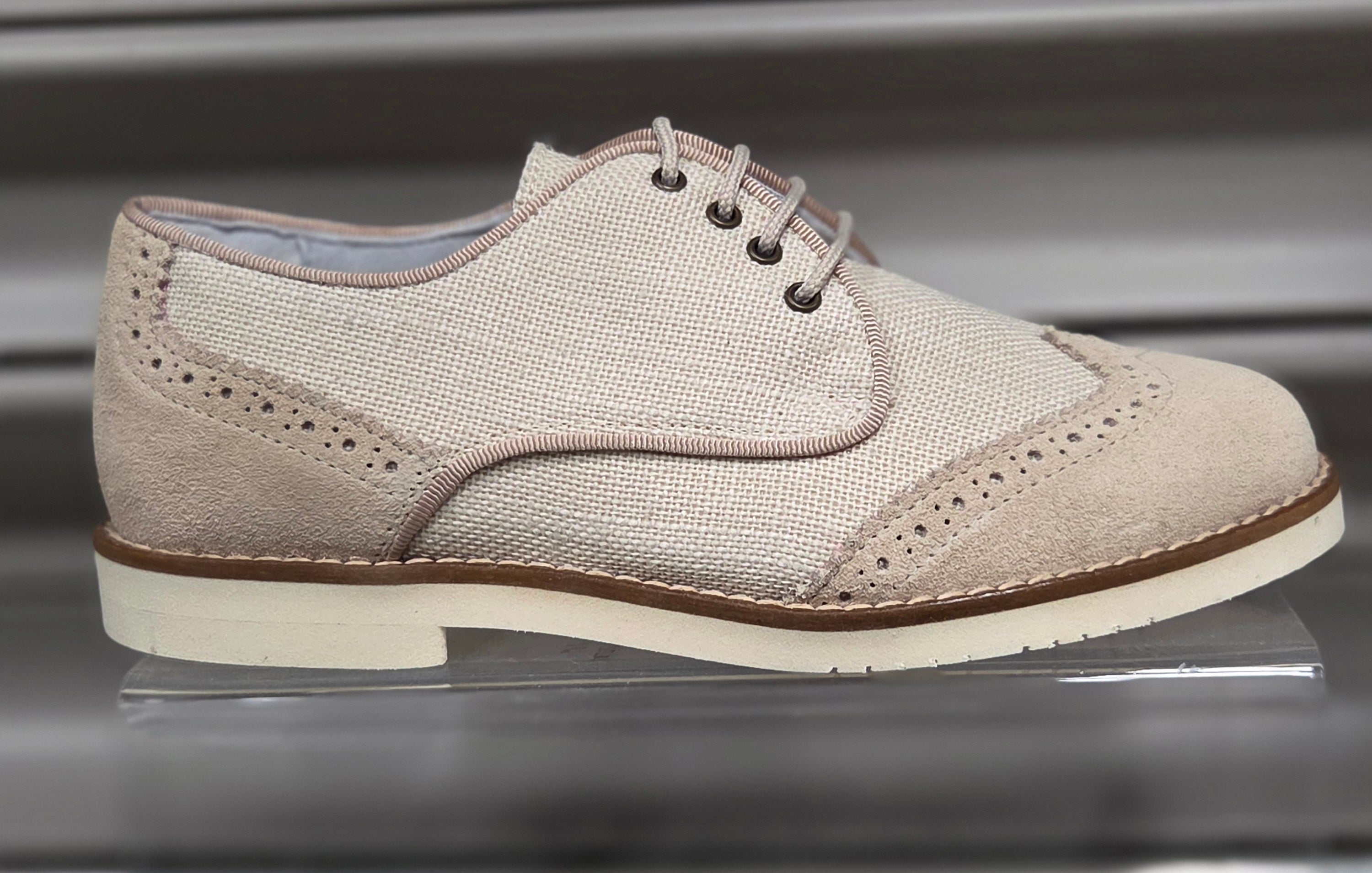 Boys Shoe Gux 2 Tone Brogue Beige