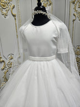 Load image into Gallery viewer, KINDLE EXCLUSIVE Girls White Communion Dress:- PJ106
