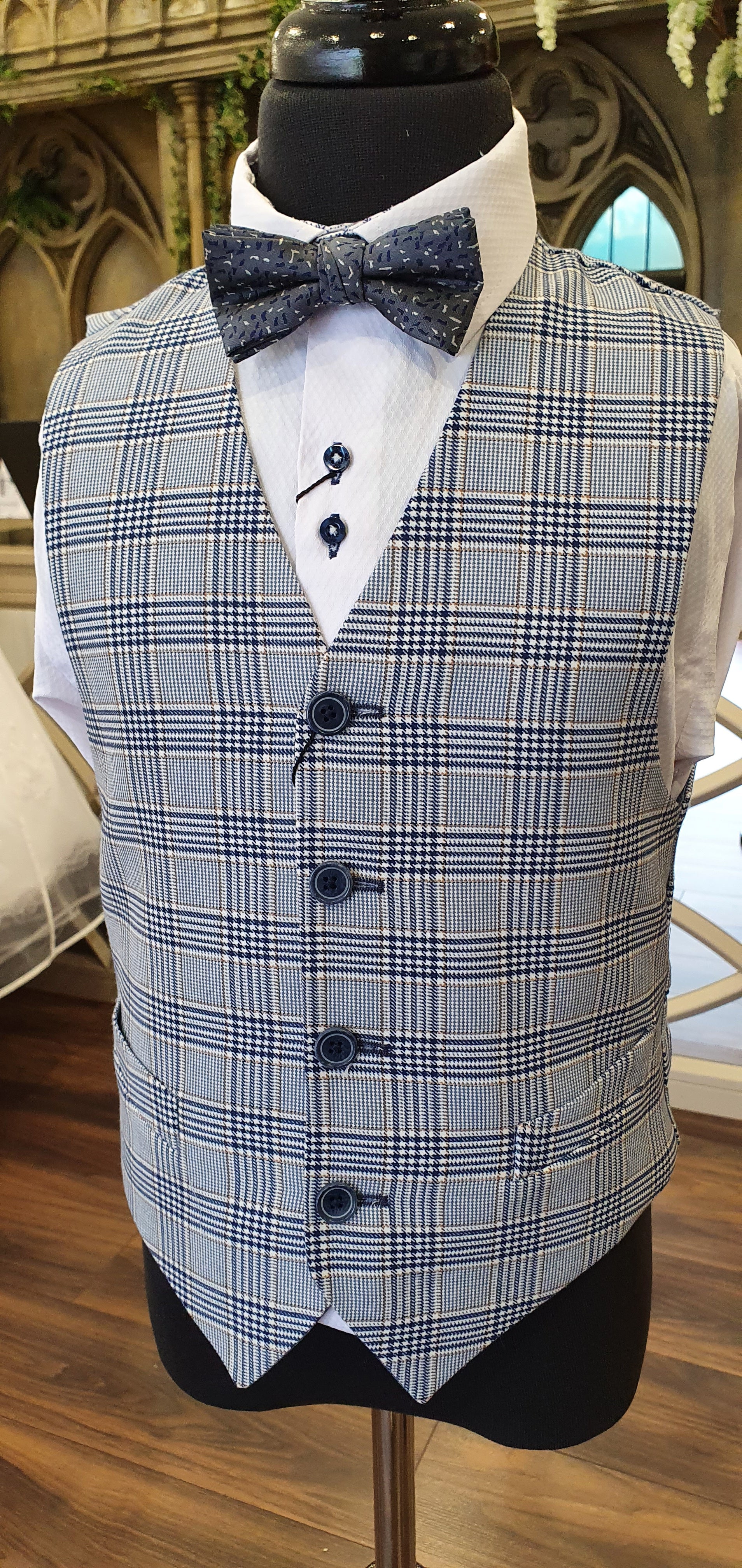 SALE 1880 Club Boys Navy & Tan Check Waistcoat:- 122 55168 27 LAST ONE AGE 15