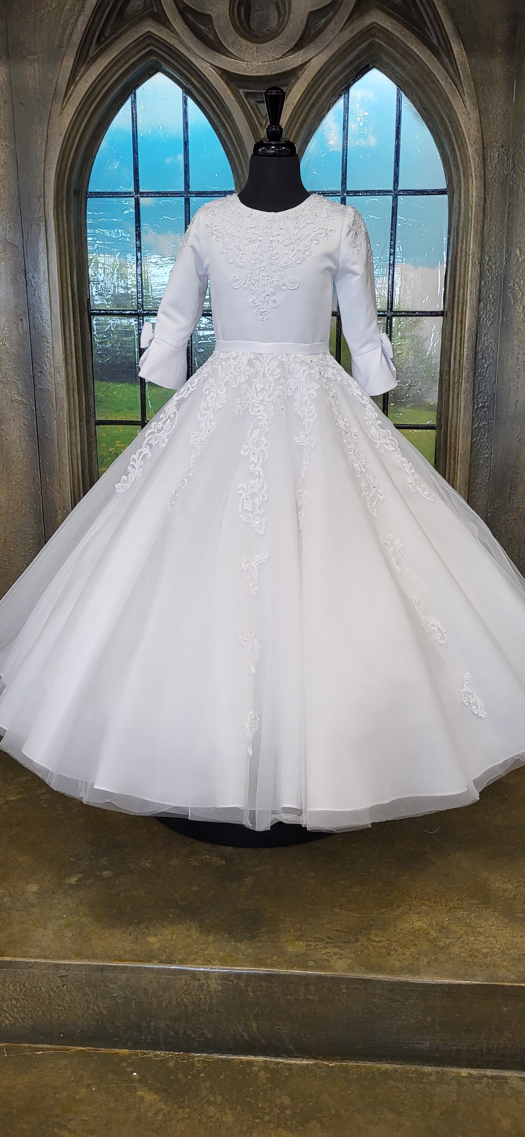 SALE COMMUNION DRESS ExclusiveTo KINDLE Rosa Bella Girls White Communion Dress:- Sophie Age 9 & 10