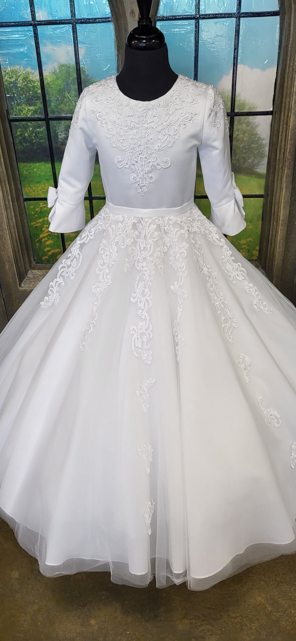 SALE COMMUNION DRESS ExclusiveTo KINDLE Rosa Bella Girls White Communion Dress:- Sophie Age 9 & 10