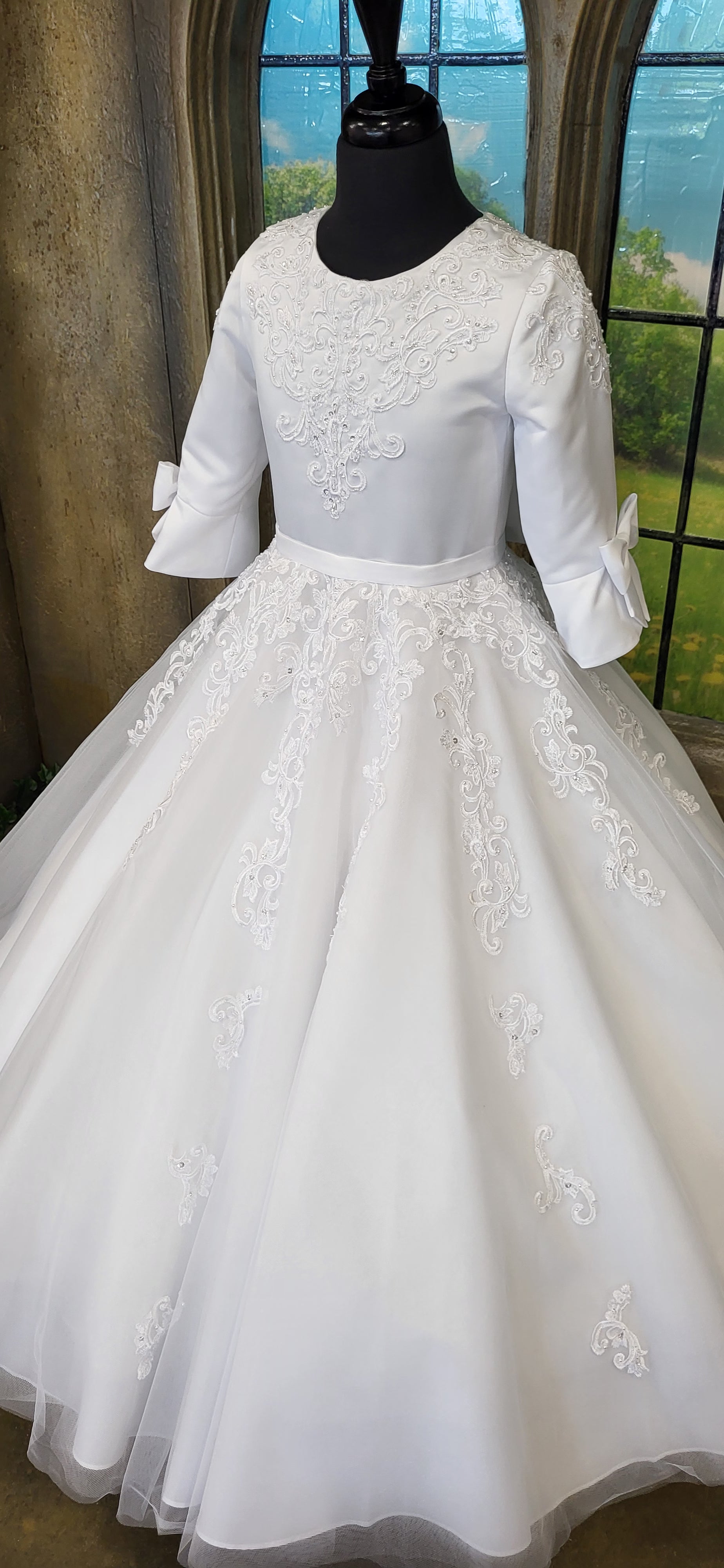 SALE COMMUNION DRESS ExclusiveTo KINDLE Rosa Bella Girls White Communion Dress:- Sophie Age 9 & 10