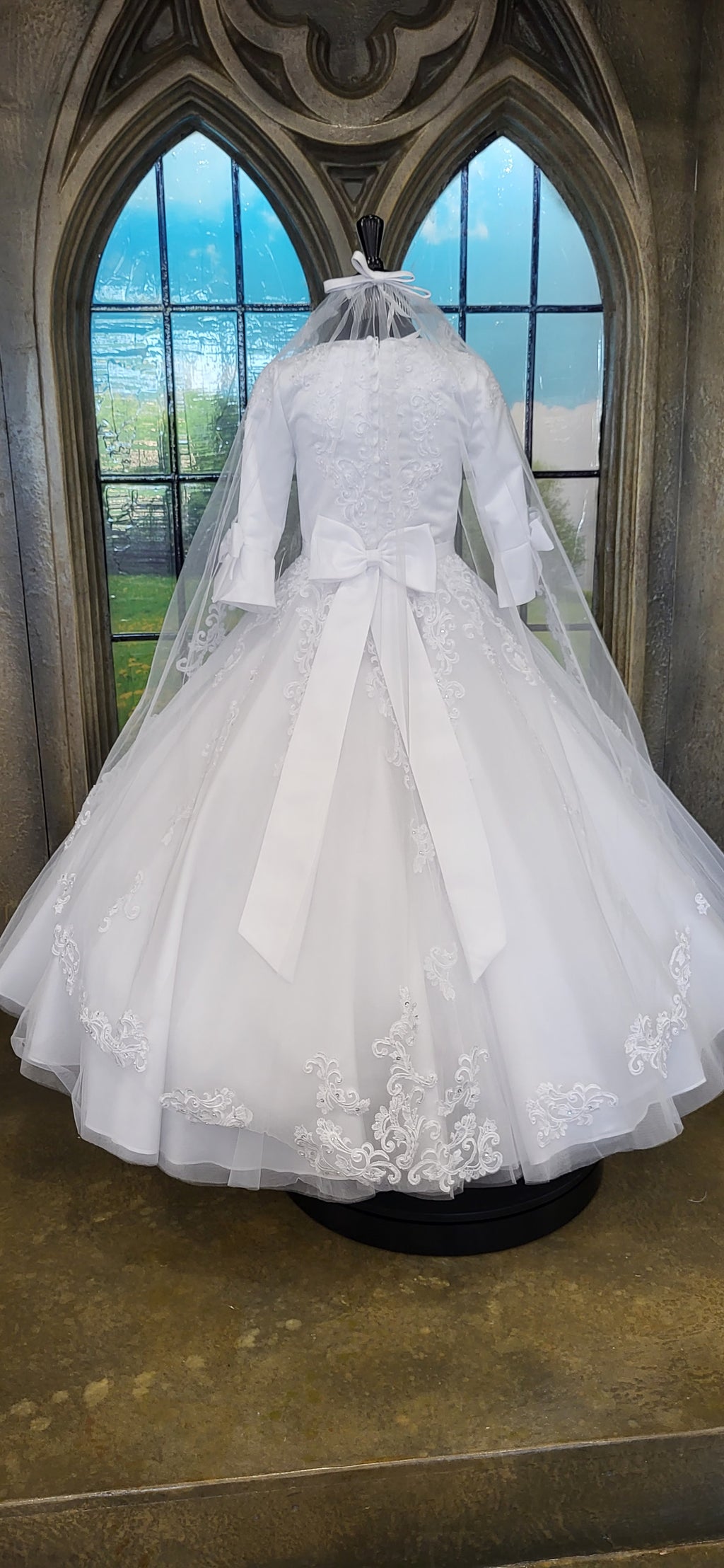 SALE COMMUNION DRESS ExclusiveTo KINDLE Rosa Bella Girls White Communion Dress:- Sophie Age 9 & 10