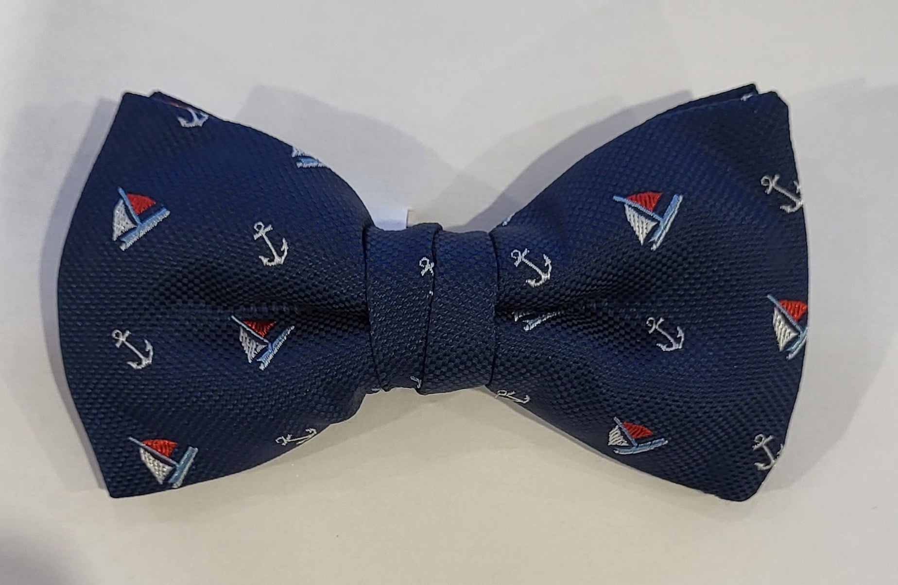 SALE One Varones Boys Boat & Anchors Bow Tie