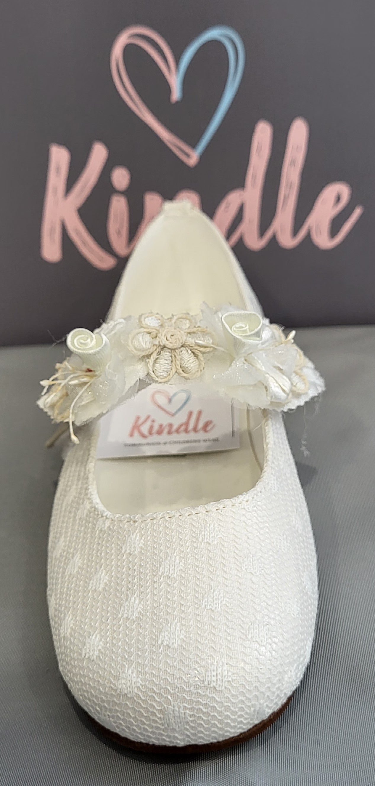 KINDLE Girls Communion Shoes:- White Polka Dot Pumps With Floral Strap