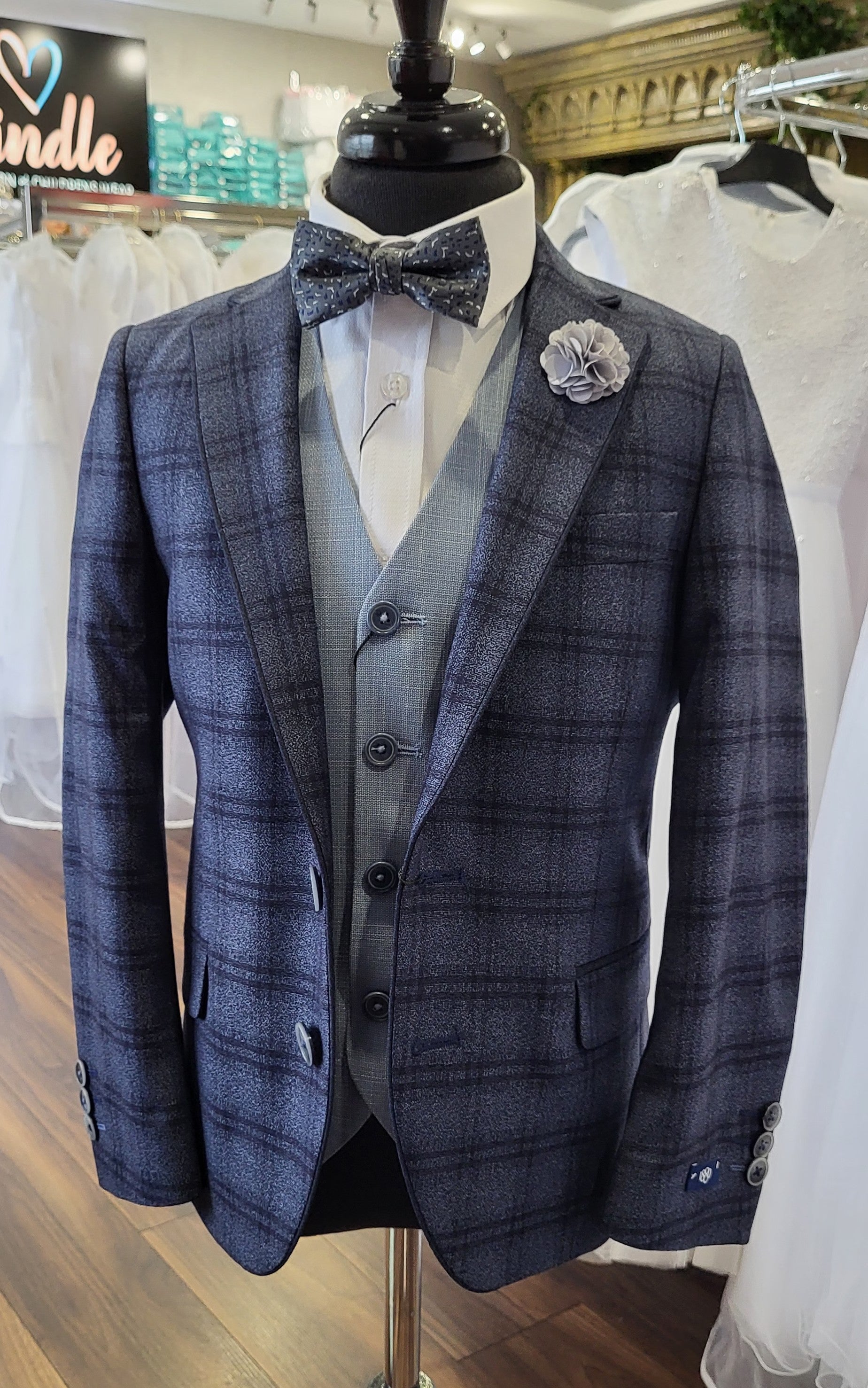 SALE 1880 Club Boys Navy Check Blazer:- 132 15119 28 Age 5 & 6