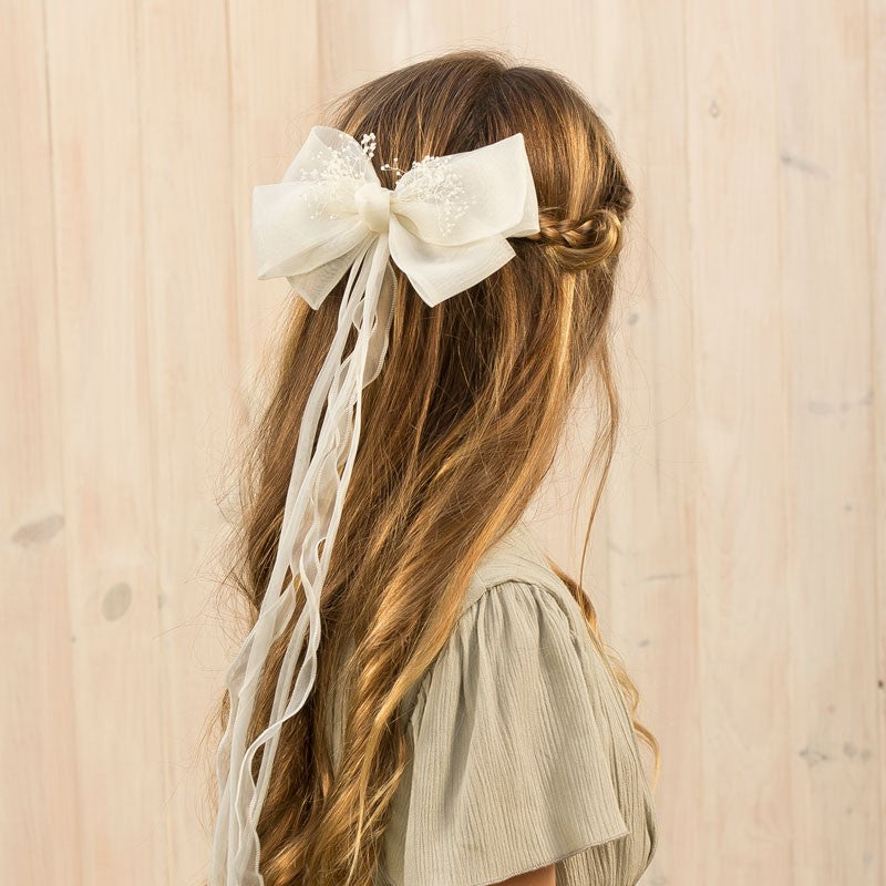 KINDLE Organza Bow With Gypsophlia On Duckbill Clip:- White