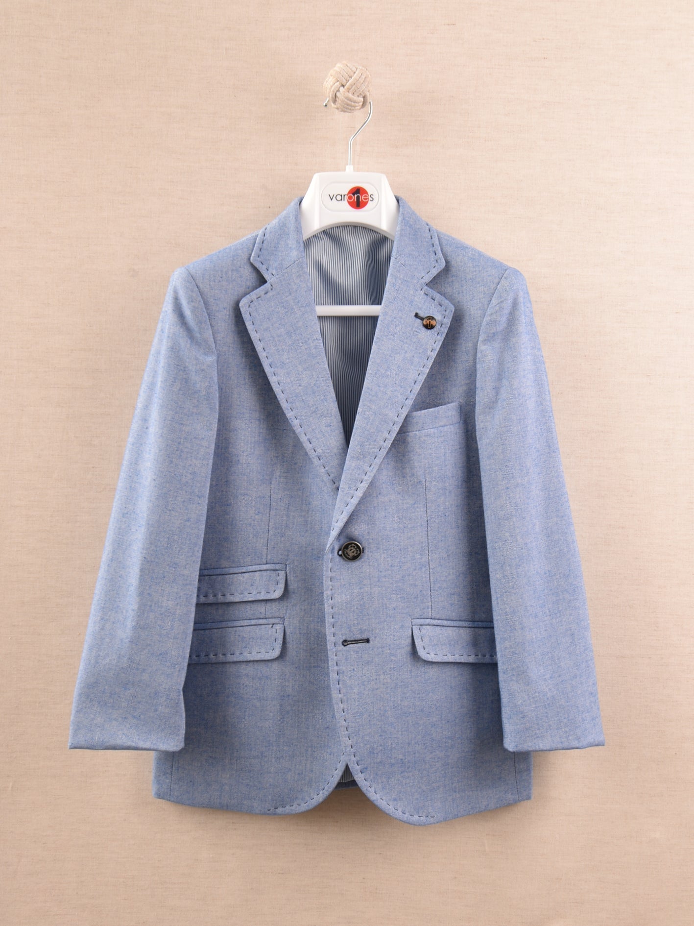 One Varones Boys Pale Blue Blazer:- 10-0407678