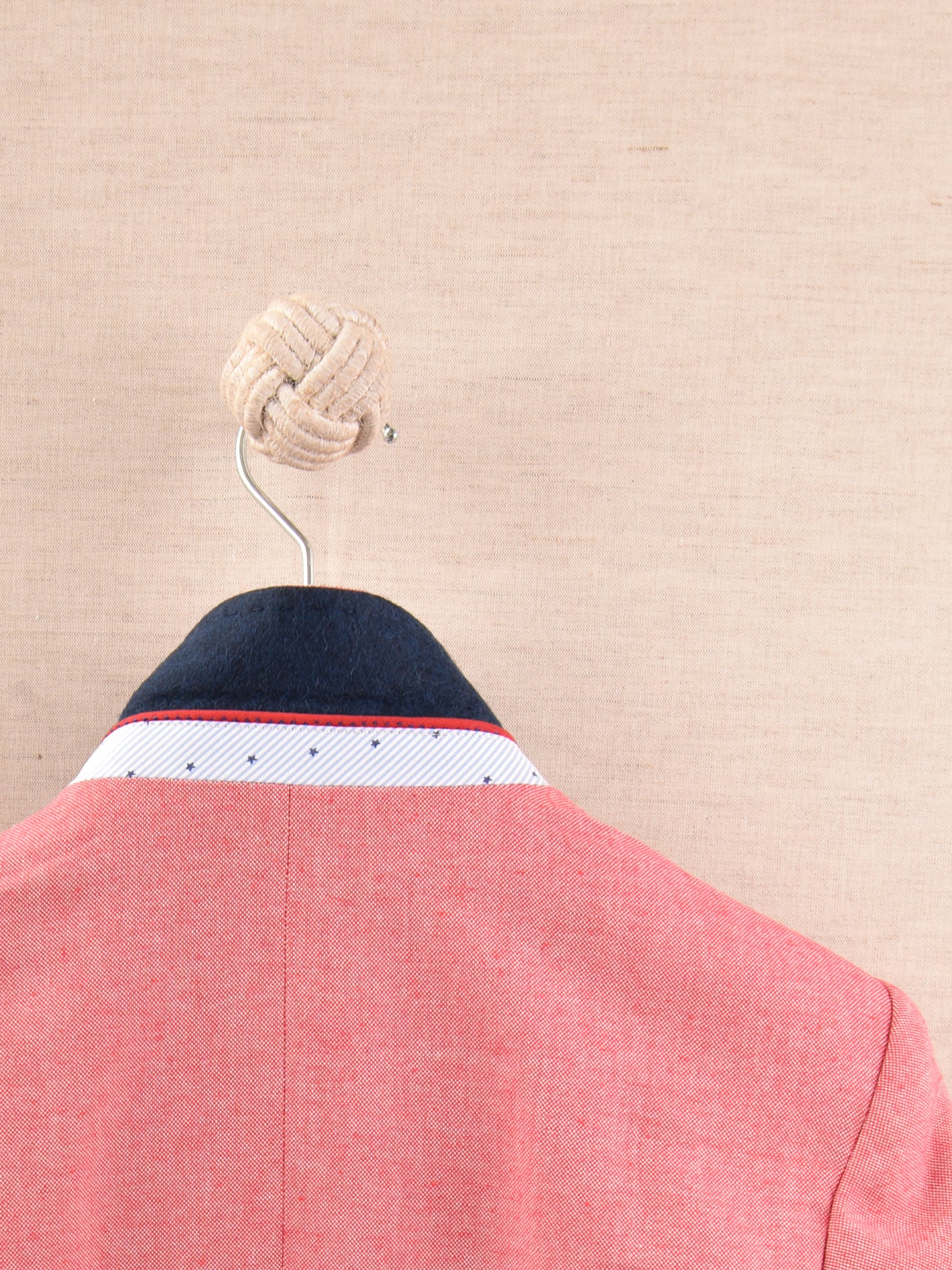 One Varones Boys Pale Pink Blazer:- 10-0407640