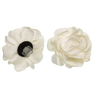 KINDLE Pack Of 2 Shoe Clips With Flower Ambar:- White