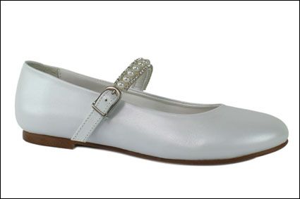 KINDLE Girls White Communion Shoe:- 6439 Pump
