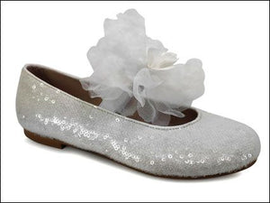 KINDLE Girls White Communion Shoe:- 9005 Pump