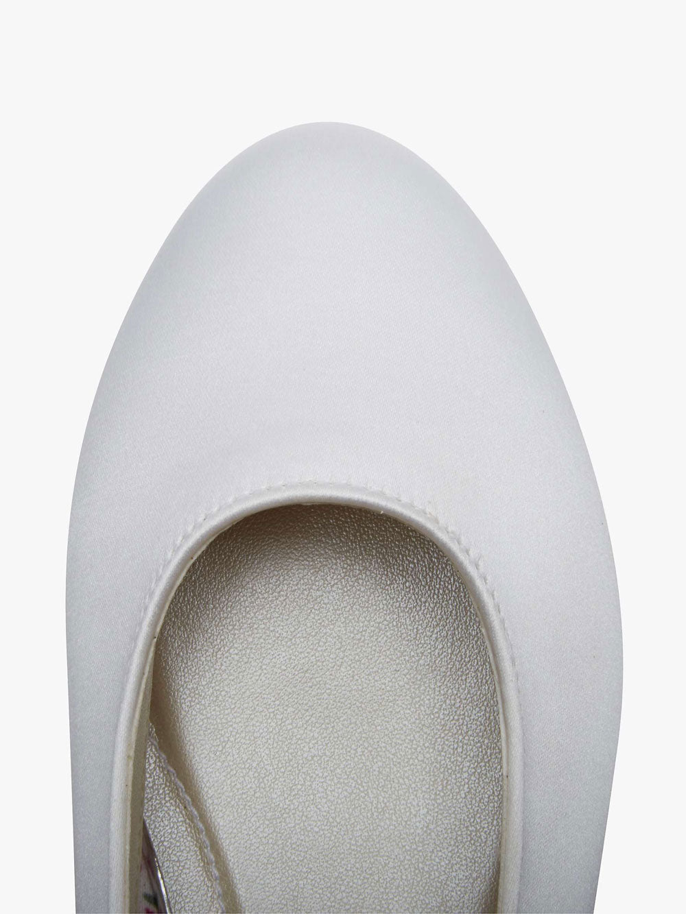 SALE Rainbow Club Binx Shoes:- White Pump Size 12
