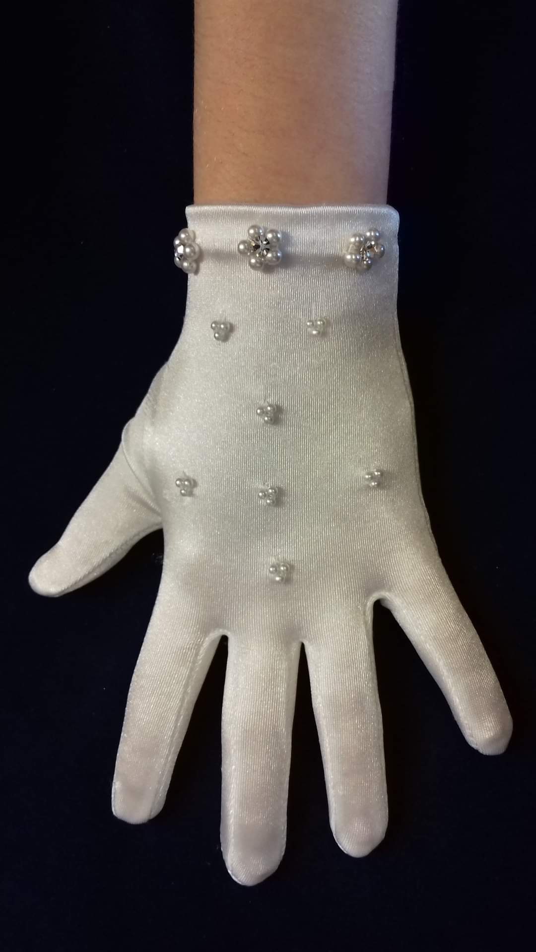 Celebrations Girls White Communion Gloves CG765