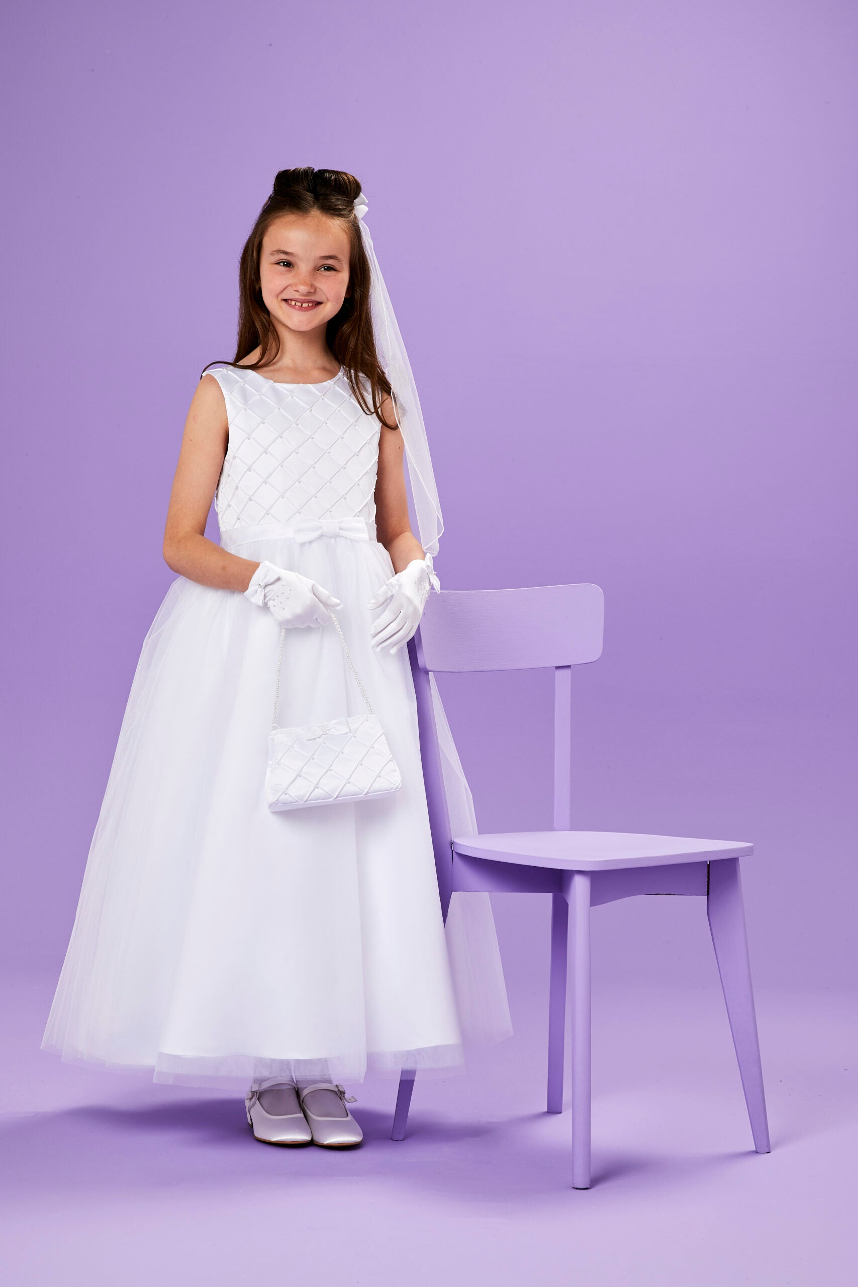 Peridot Girls White Communion Bag:- Natasha
