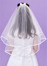 Load image into Gallery viewer, Peridot Girls White Holy Communion Veil:- Darcy
