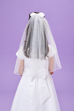 Load image into Gallery viewer, Peridot Girls White Holy Communion Veil:- Fallon
