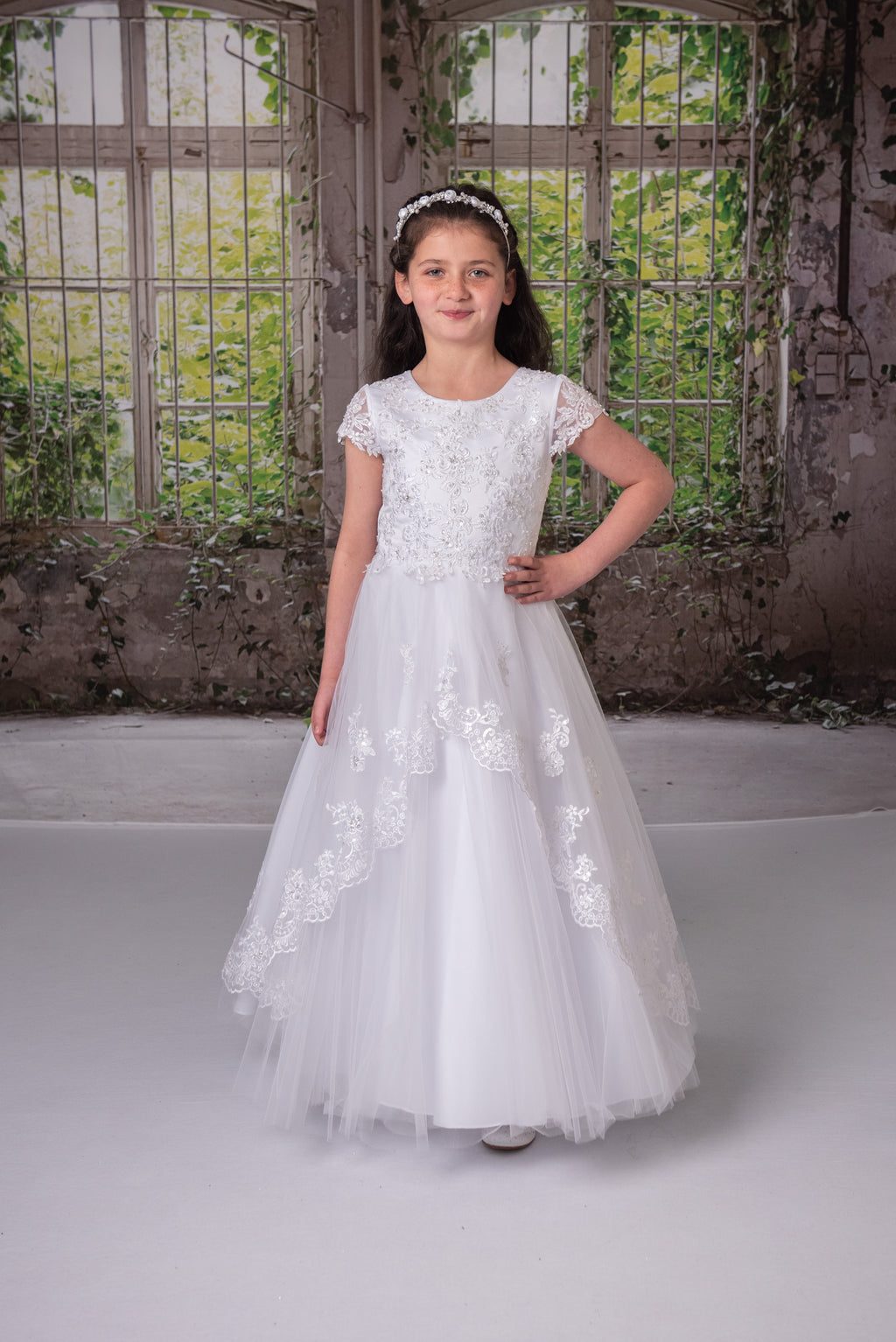 SALE COMMUNION DRESS Sweetie Pie Girls White Communion Dress:- 4022 AGE 5 & 6