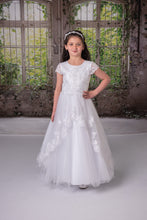 Load image into Gallery viewer, Sweetie Pie Girls White Communion Dress:- 4022
