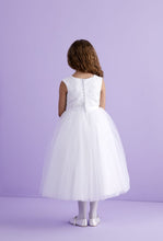 Load image into Gallery viewer, SALE COMMUNION DRESS Peridot Girls White Communion Dress:- Freya AGE 9
