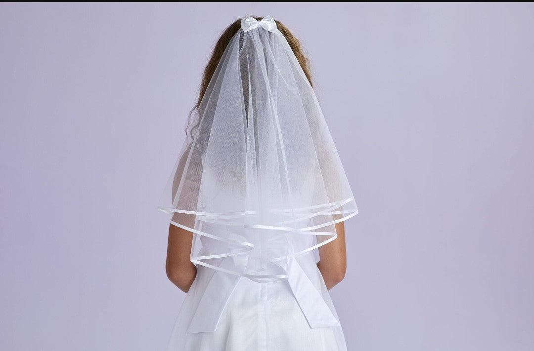 Peridot Girls White Holy Communion Veil:- Betty