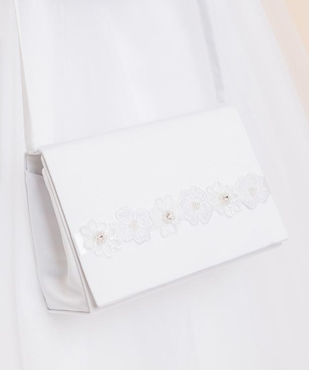 Little People Girls White Communion Bag:- 6026