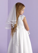 Load image into Gallery viewer, Peridot Girls White Holy Communion Veil:- Katie

