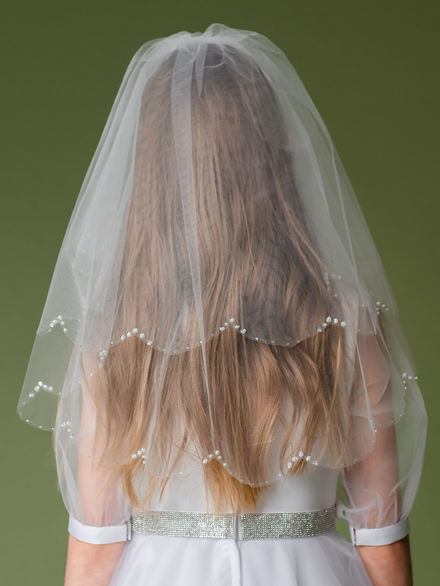 Linzi Jay White Scalloped Pearl & Sequin Edged Communion Veil:- LA1552NC