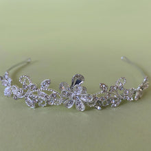 Load image into Gallery viewer, Linzi Jay Intricate Diamante Design Small Tiara:- LM217SI
